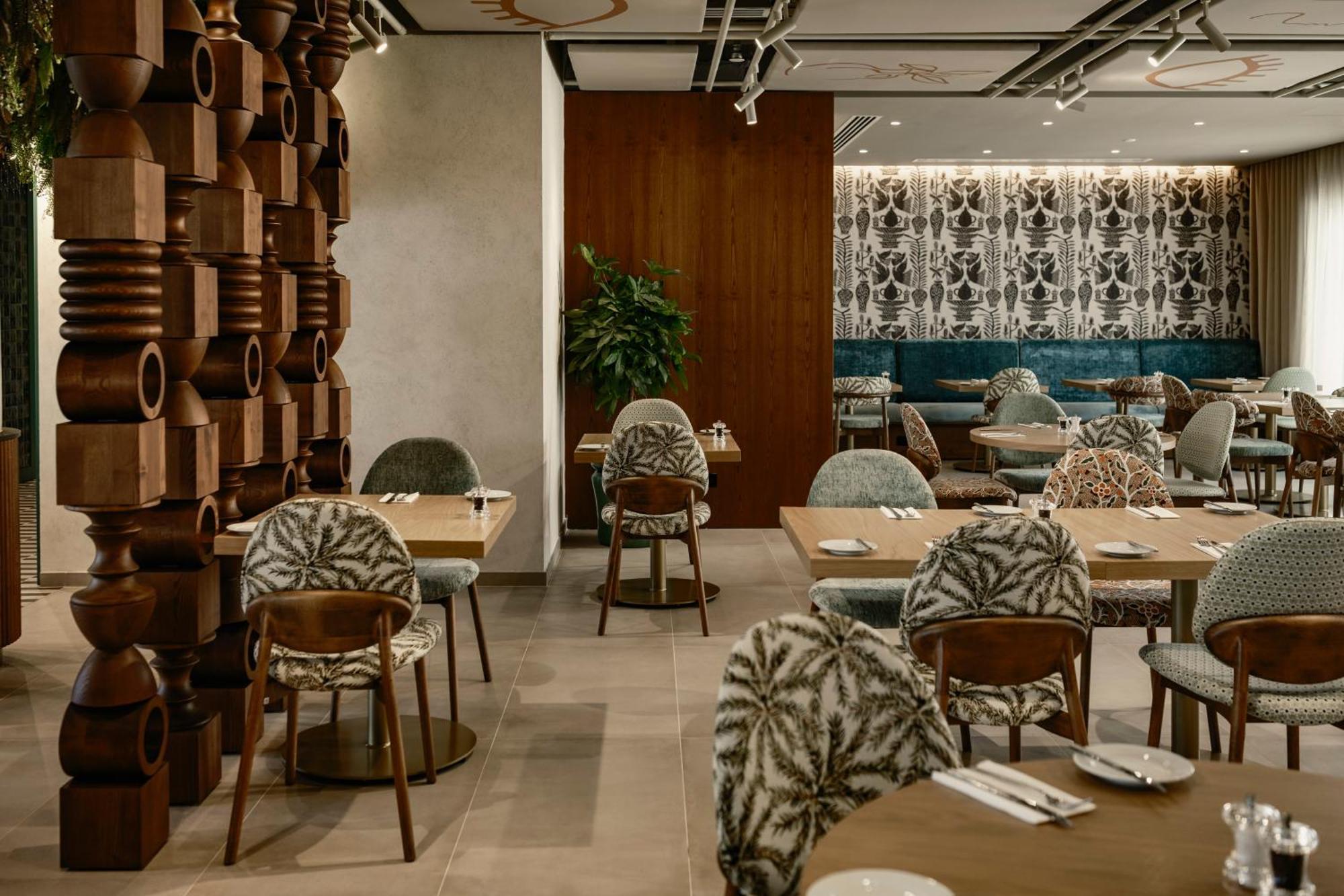 Hyatt Centric Malta Hotel Saint Julian's Bagian luar foto