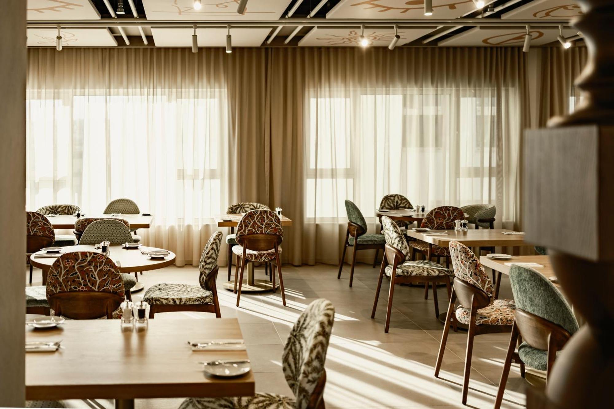 Hyatt Centric Malta Hotel Saint Julian's Bagian luar foto